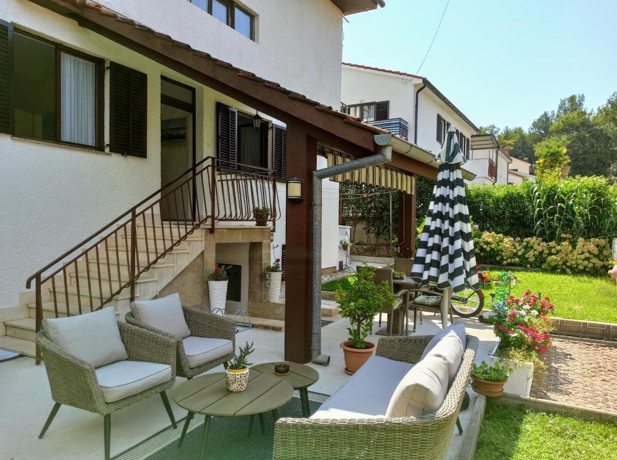 Apartments Villa Katana Porec Exterior photo